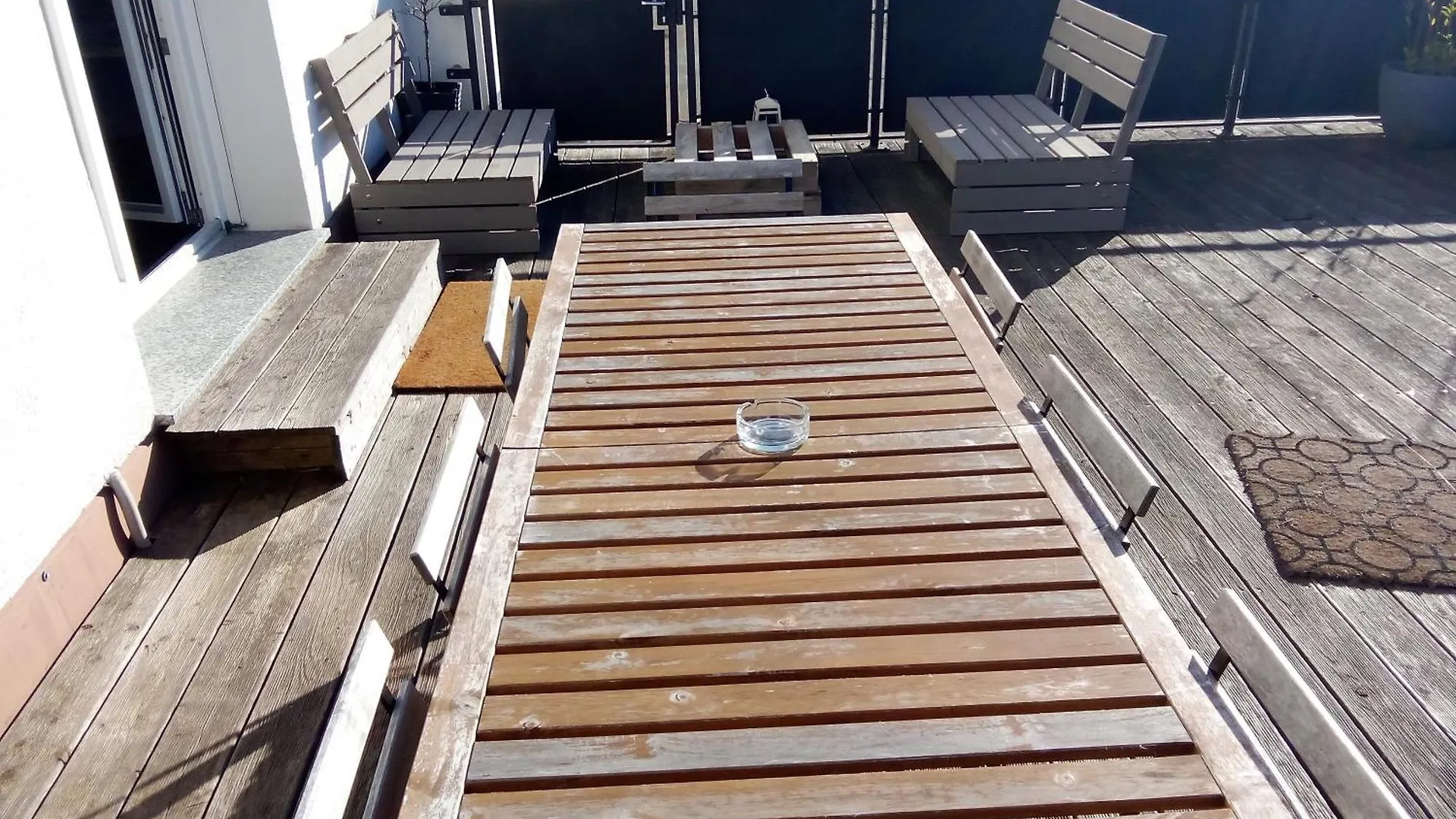 Virginie Apartments - Grosszuegige 145 Qm Mit Balkon Und Parkplatz Augsburg